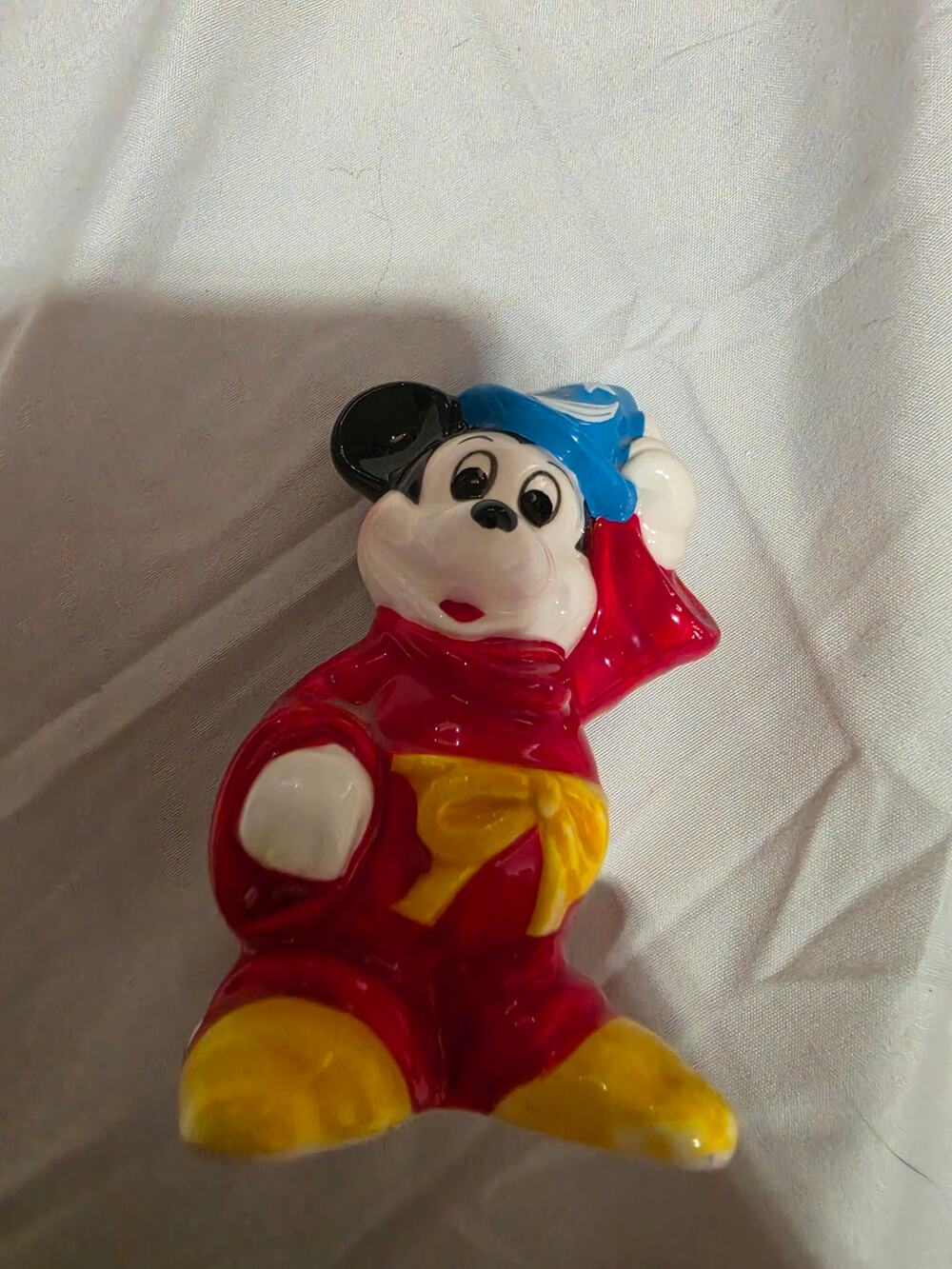 Sorcerer's Apprentice Fantasia Mickey Mouse ceramic figurine